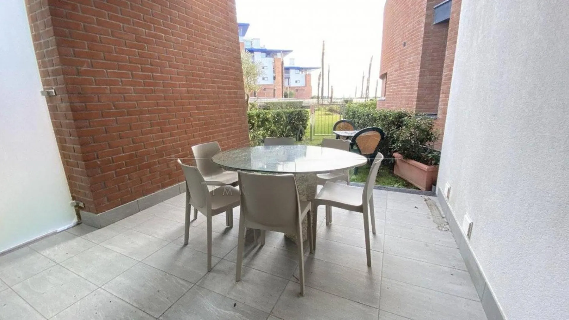 Frontemar Residenze Sul Mare - Carraro Immobiliare Jesolo - Family Apartments  リド・ディ・イエゾロ