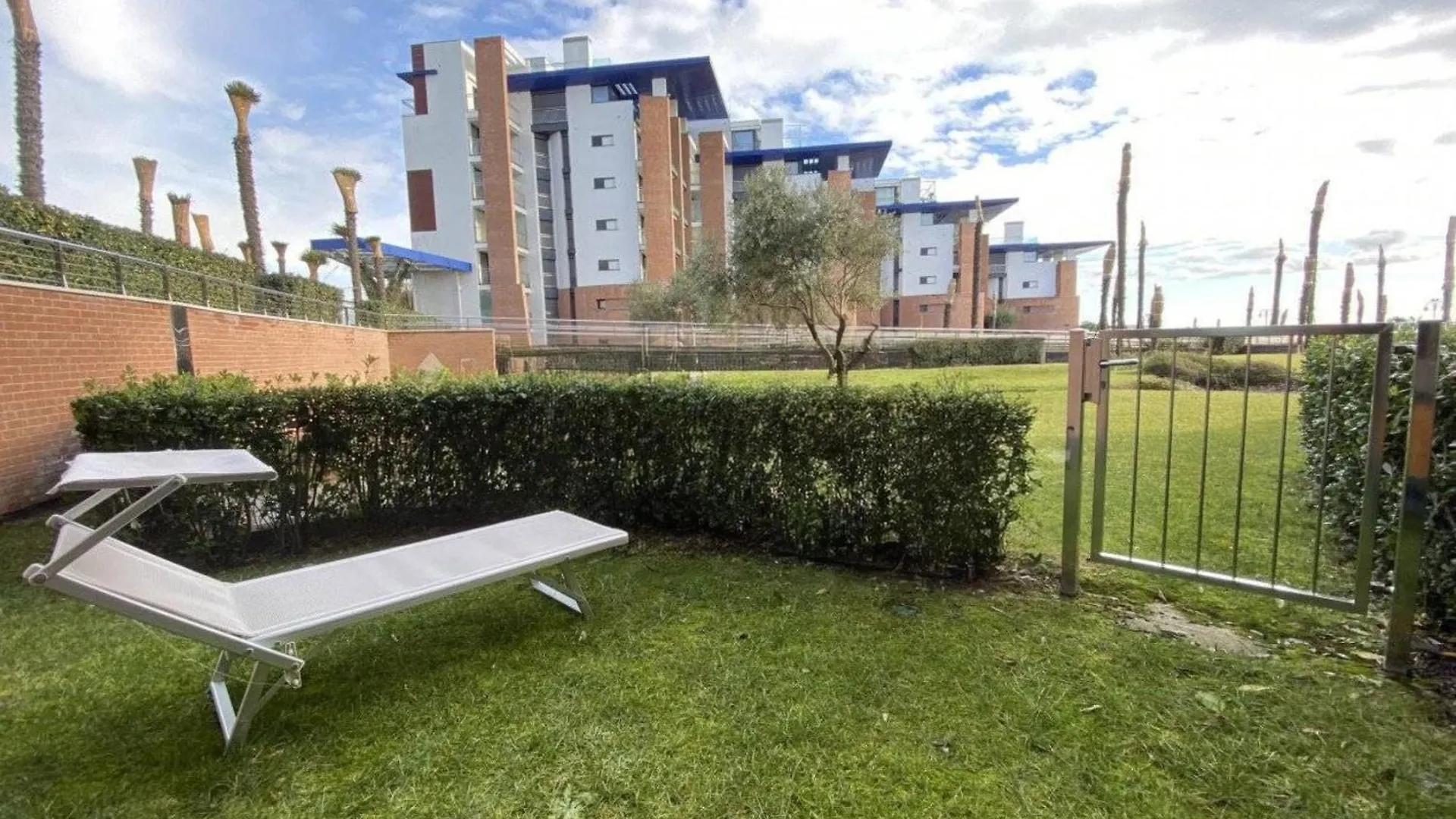 Frontemar Residenze Sul Mare - Carraro Immobiliare Jesolo - Family Apartments 0*, リド・ディ・イエゾロ イタリア